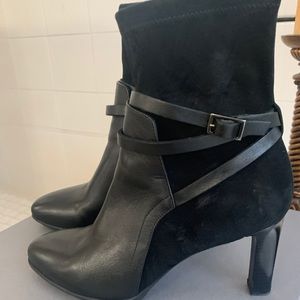 Aquatalia Ryann Suede Bootie